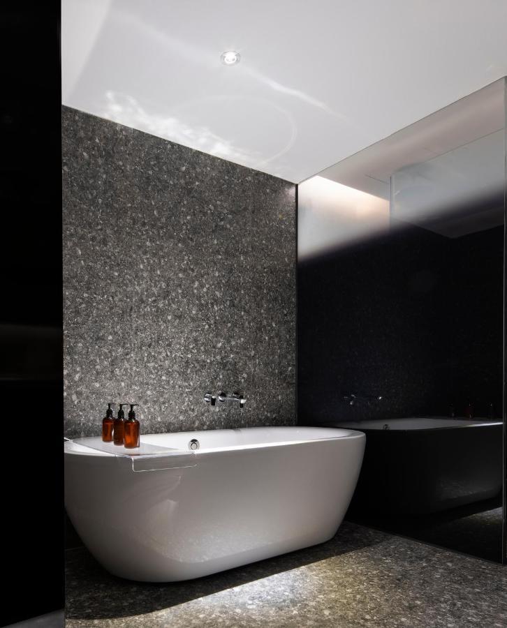 Arthur Hotel Canton Tower Guangzhou-Free Shuttle Bus For Canton Fair Exterior photo
